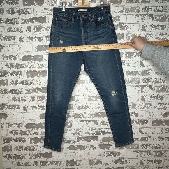 Levi’s | women denim wedgie skinny distressed button fly jeans - Picture 8 of 11